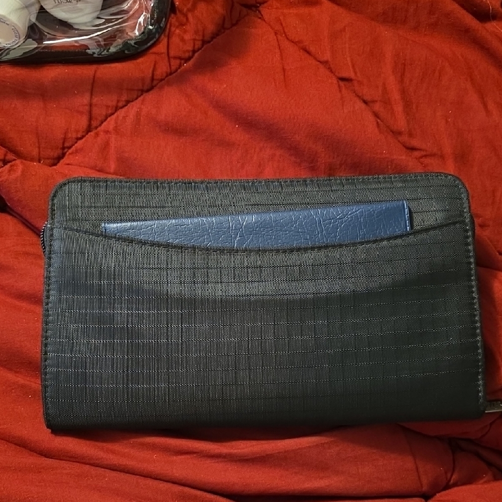 BLACK DAYTIMER WALLET